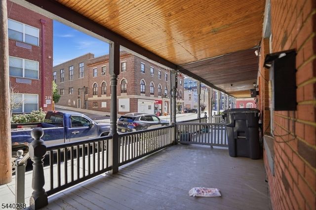 224 E 2Nd St, Bound Brook Boro, NJ 08805