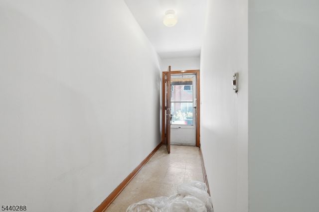 224 E 2Nd St, Bound Brook Boro, NJ 08805