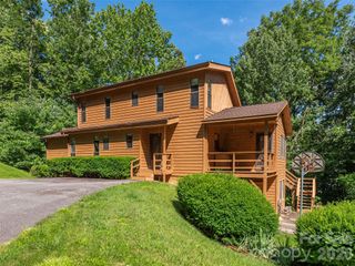 1575 Red Maple Drive, Waynesville, NC 28785