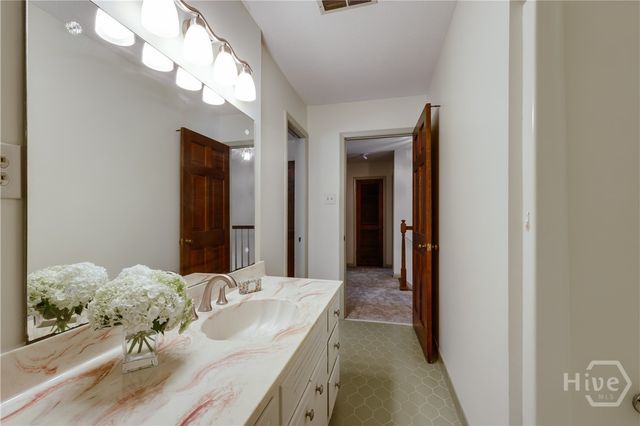 100 Robin Road, Athens, GA 30605