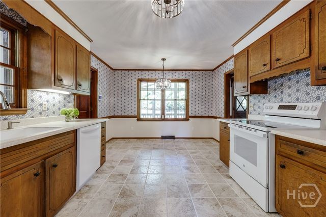 100 Robin Road, Athens, GA 30605