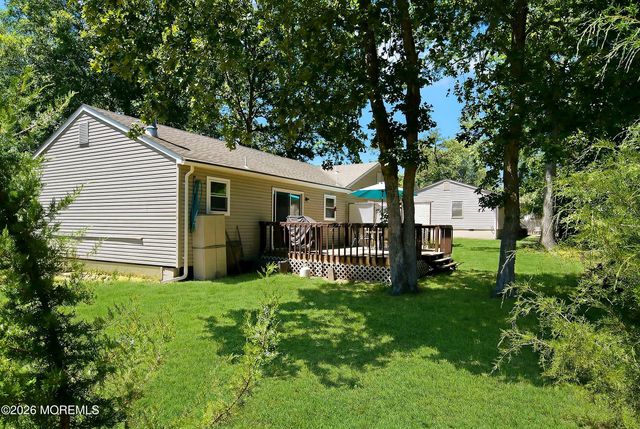 2017 3rd Avenue, Toms River, NJ 08757