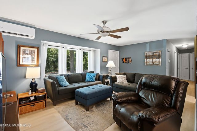 2017 3rd Avenue, Toms River, NJ 08757