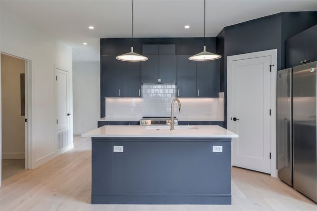 309 W Daggett Avenue 207, Fort Worth, TX 76104
