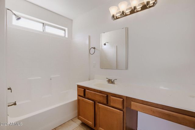 3710 W BURGESS Lane, Phoenix, AZ 85041