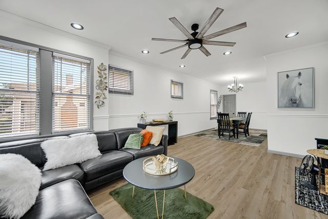 11351 S Wallace Street, Chicago, IL 60628