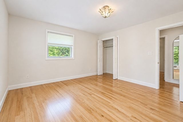 42 Farview Ave, Shrewsbury, MA 01545