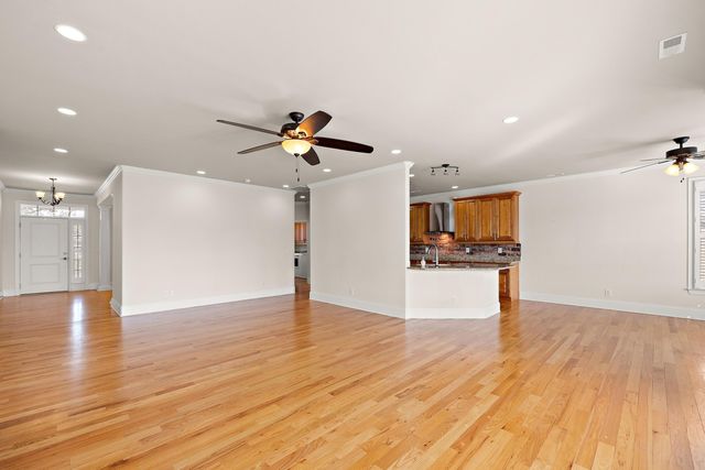 1512 Eagle Landing Boulevard, Hanahan, SC 29410