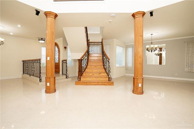 5501 N 8th Street, Mcallen, TX 78504