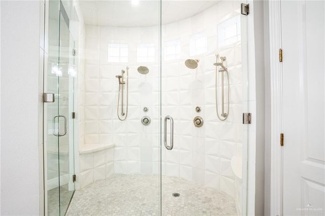 5501 N 8th Street, Mcallen, TX 78504