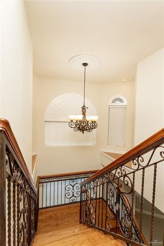 5501 N 8th Street, Mcallen, TX 78504