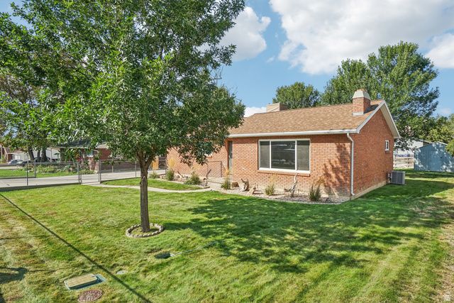 160 S 700 E, Pleasant Grove, UT 84062