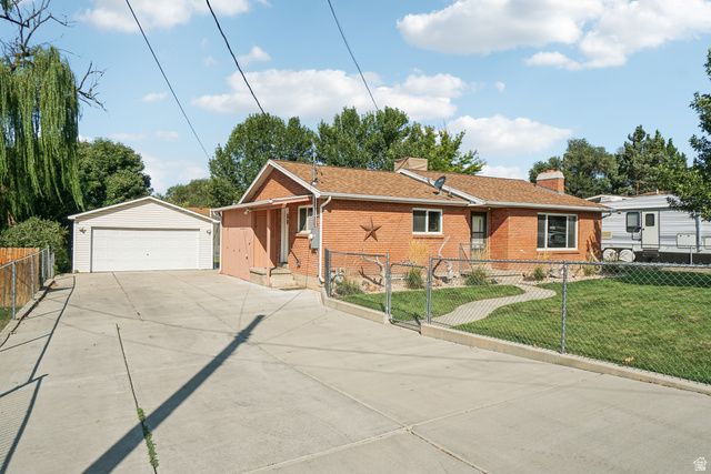 160 S 700 E, Pleasant Grove, UT 84062