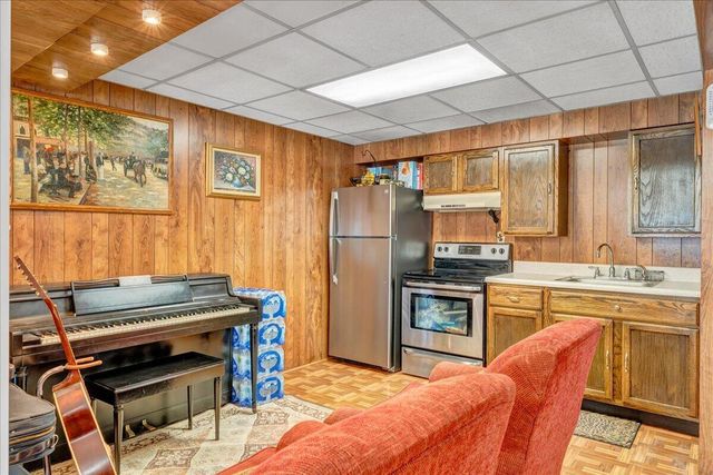 4434 Rosecrest RD, Roanoke, VA 24018