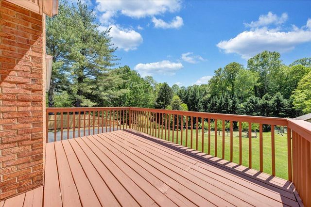 4434 Rosecrest RD, Roanoke, VA 24018