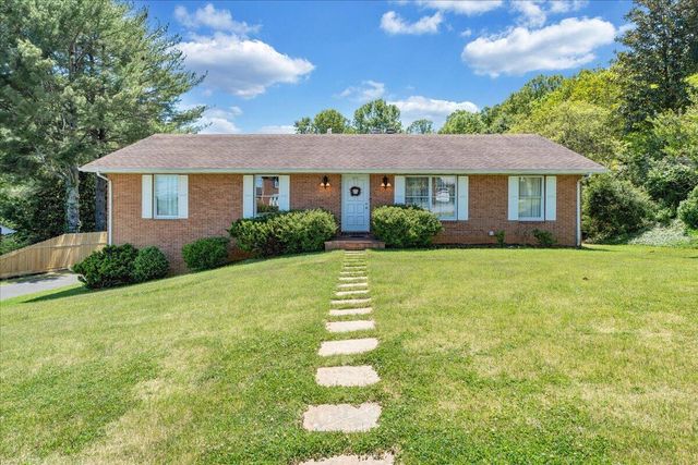 4434 Rosecrest RD, Roanoke, VA 24018