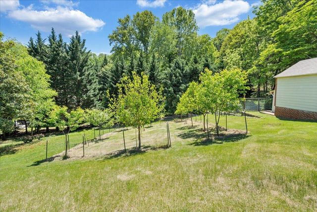 4434 Rosecrest RD, Roanoke, VA 24018