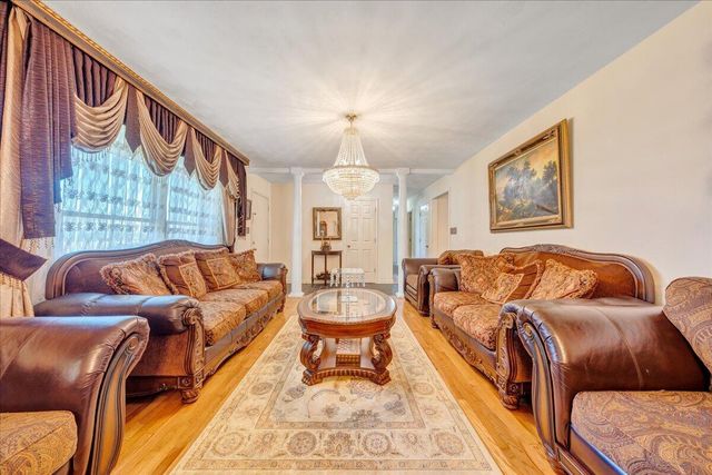 4434 Rosecrest RD, Roanoke, VA 24018