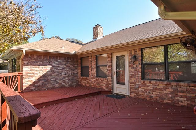 316 Bremen Drive, Hurst, TX 76054