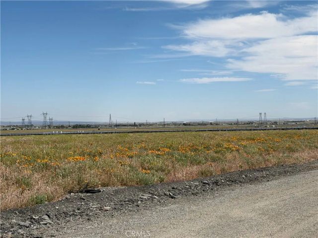 99999 Ave J, Lancaster, CA 93536