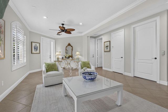 222 Tresana Boulevard 44, Jupiter, FL 33478