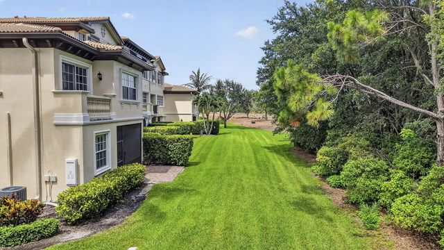 222 Tresana Boulevard 44, Jupiter, FL 33478
