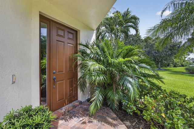 222 Tresana Boulevard 44, Jupiter, FL 33478