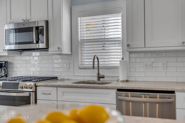 52 Embury Avenue, Ocean Grove, NJ 07756