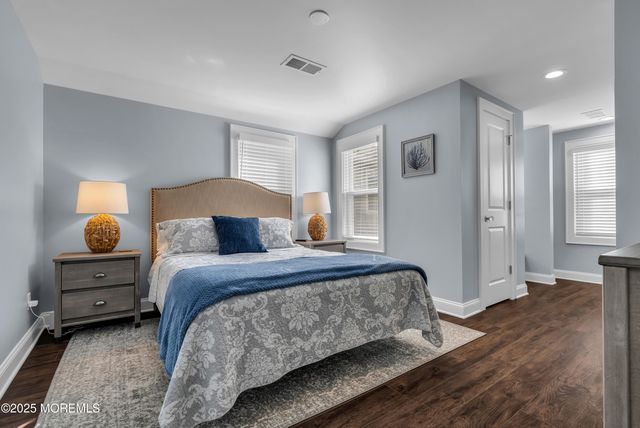 52 Embury Avenue, Ocean Grove, NJ 07756