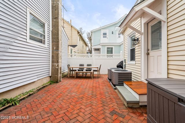 52 Embury Avenue, Ocean Grove, NJ 07756