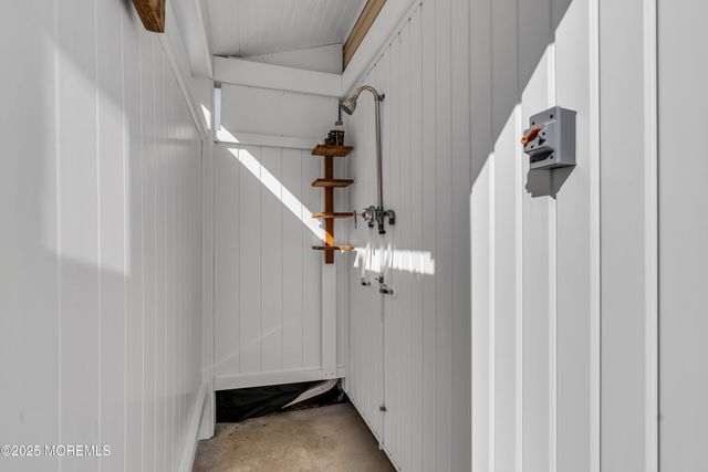 52 Embury Avenue, Ocean Grove, NJ 07756