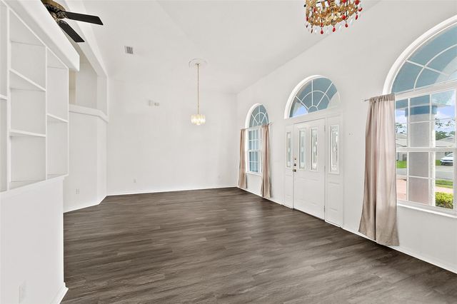 4 RAINSTONE LANE, Palm Coast, FL 32164