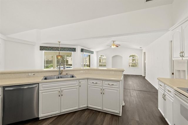4 RAINSTONE LANE, Palm Coast, FL 32164