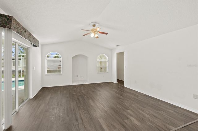 4 RAINSTONE LANE, Palm Coast, FL 32164