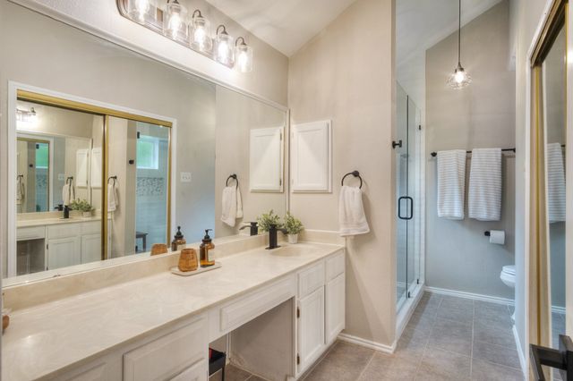 1665 N Valley Parkway, Lewisville, TX 75077