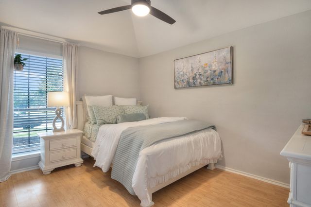 1665 N Valley Parkway, Lewisville, TX 75077