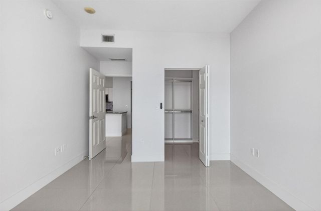 100 NE 6th Street Ph 704, Boynton Beach, FL 33435