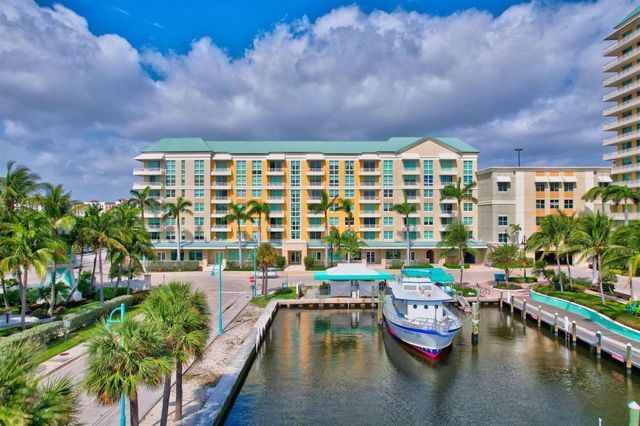 100 NE 6th Street Ph 704, Boynton Beach, FL 33435