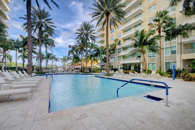 100 NE 6th Street Ph 704, Boynton Beach, FL 33435