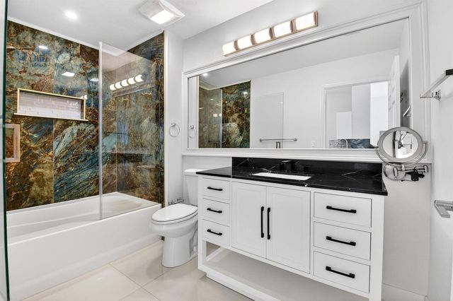 100 NE 6th Street Ph 704, Boynton Beach, FL 33435
