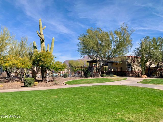 7622 E GLOBEMALLOW Lane, Gold Canyon, AZ 85118