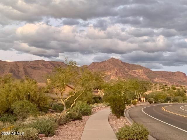 7622 E GLOBEMALLOW Lane, Gold Canyon, AZ 85118