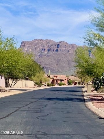 7622 E GLOBEMALLOW Lane, Gold Canyon, AZ 85118