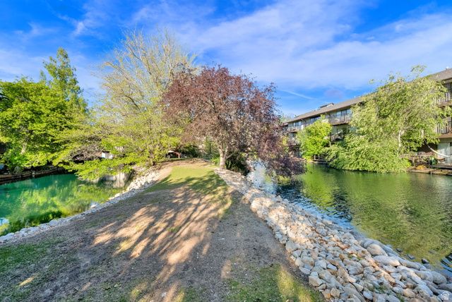 4720 S WOODDUCK LN, Millcreek, UT 84117