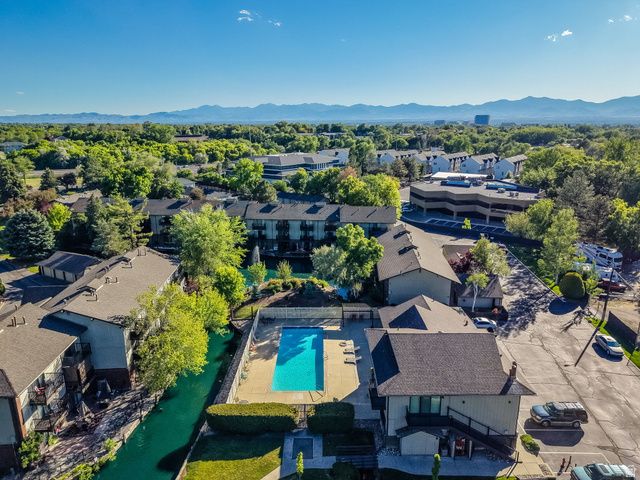 4720 S WOODDUCK LN, Millcreek, UT 84117