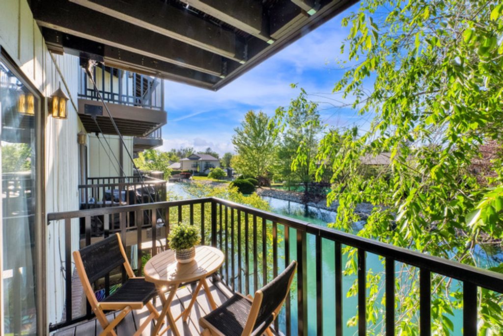 4720 S WOODDUCK LN, Millcreek, UT 84117