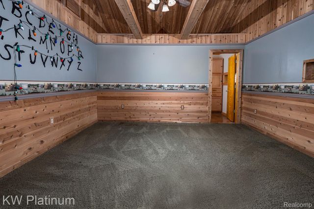 541 Cloverlawn Street, East China Township, MI 48054