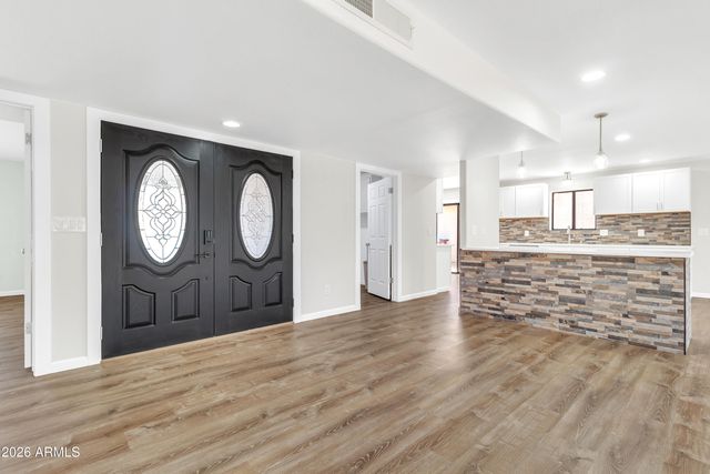 10831 E Sunnydale Drive, Sun Lakes, AZ 85248