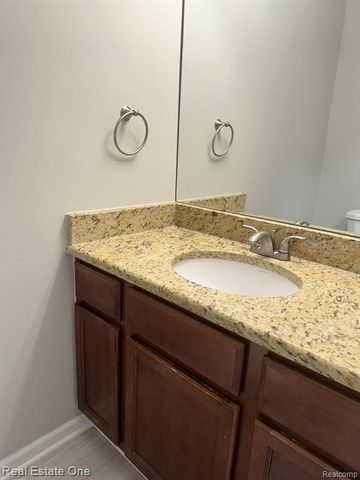 7219 Danbrooke Court, West Bloomfield, MI 48322
