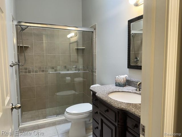 7219 Danbrooke Court, West Bloomfield, MI 48322